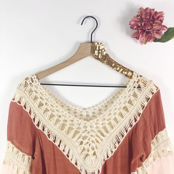 RED VELVET openwork boho bell sleeved Crochet Top - Picture 3 of 6